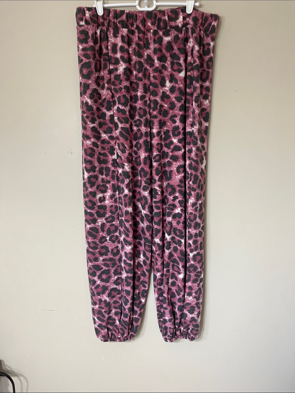Zenana Outfitters Pink Leopard Print Genie Jogger Pants